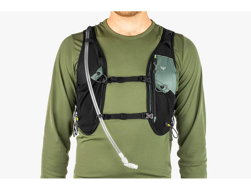 Apidura Racing Hydration Vest