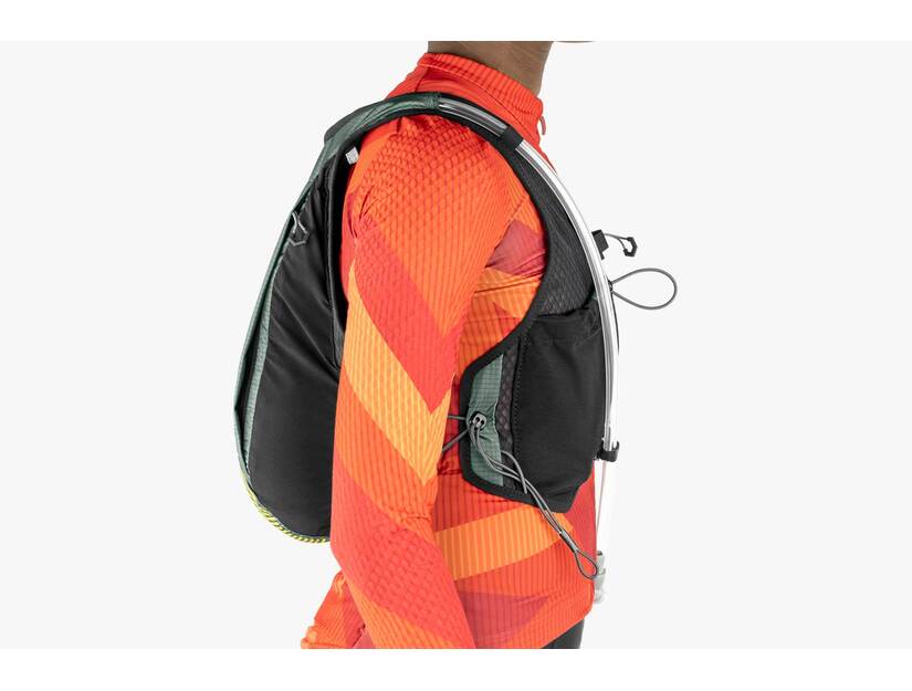 Apidura Racing Hydration Vest